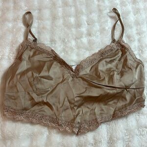 Garage crop silk top